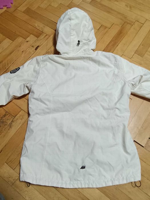 Дамско зимно яке