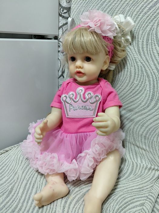 Кукла красивая, большая