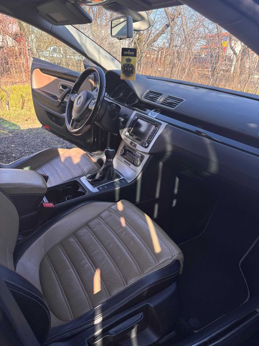 VW Passat CC, 2.0 170 cp / distribuție, ambreiaj, EGR schimbate