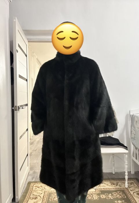 Продам шубу в отличном состояние
