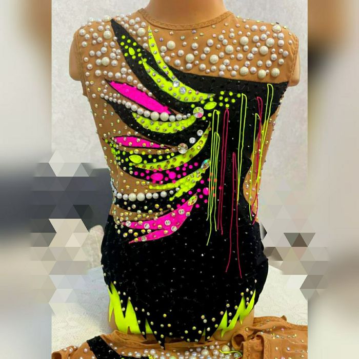 Аренда и продажа купальников для художественной гимнастики