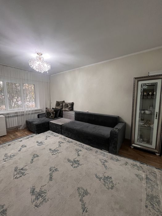 Большой Диван для зала