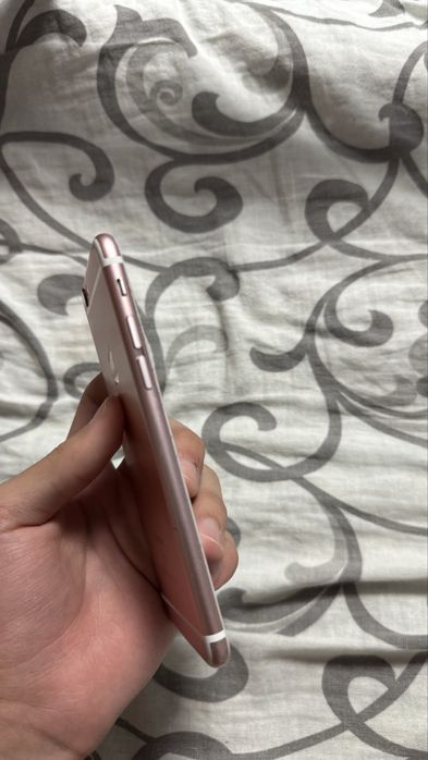 iPhone6s розовый цвет