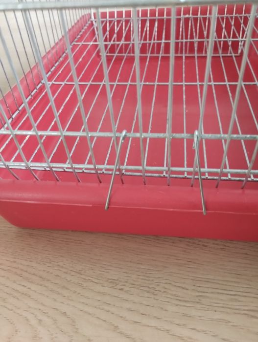 Кафез за вълнисти папагалчета