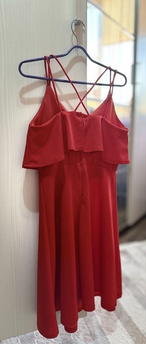 Продам платье состояние новое