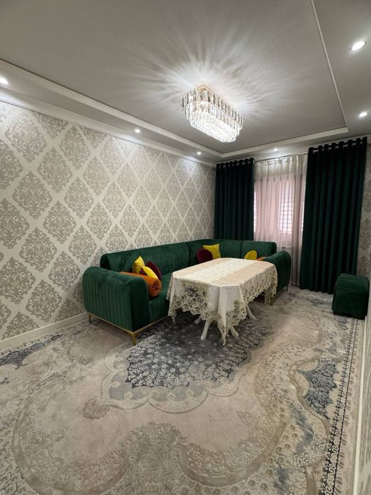 Продается 4-х ком. квартира евроремон