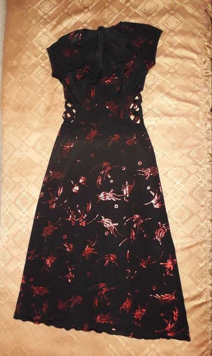 Платье новое вечернее 44-46 (М, L) размер