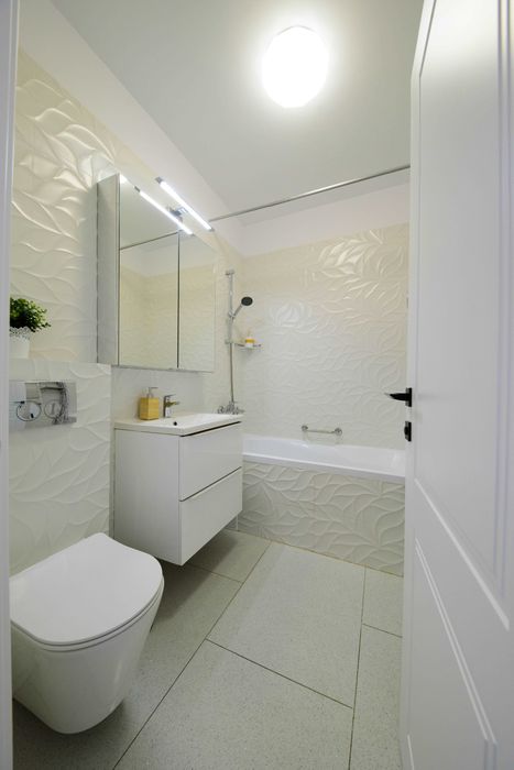 Apartament 3 camere de închiriat | QUADRA PLACE