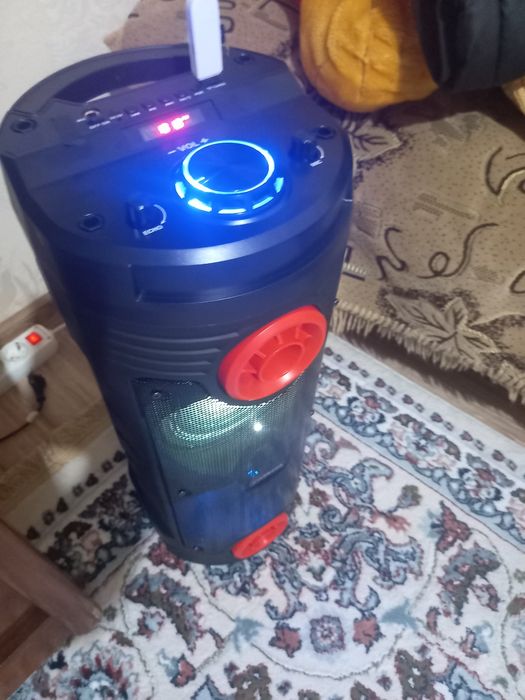 Колонка музыкальная