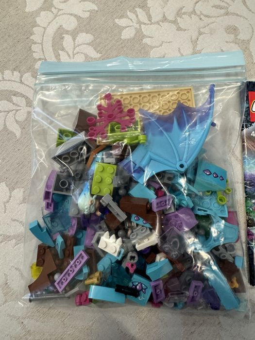 Продам Lego Elves