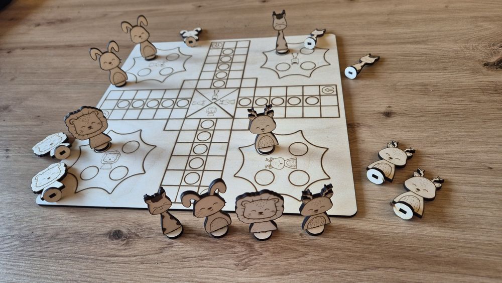 Бордни игри и бизи бордове