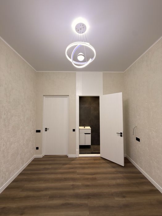 Дом 1.7 сот, 4 комнаты + холл, 2 санузла — центр Сергели