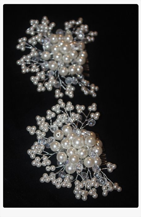 Flori accesorii lucrate manual cu perle pentru parul miresei