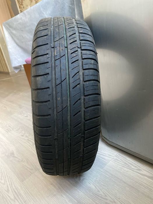 Продам резину 2 баллона