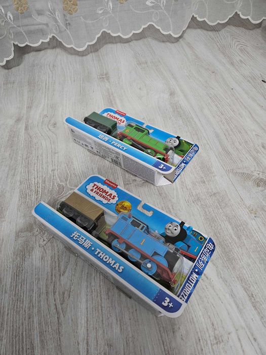 Thomas & friends: Thomas si Percy motorizate editie aniversara 80 ani