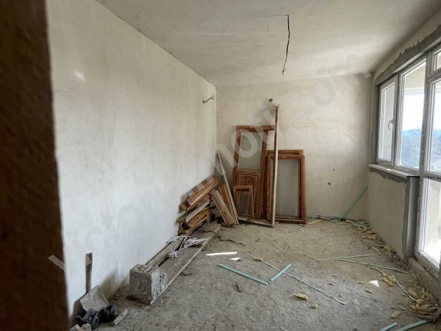 Продава се Четиристаен апартамент в Велико Търново, Зона Б - 145 кв.м за 842 €/кв.м - Снимка #2