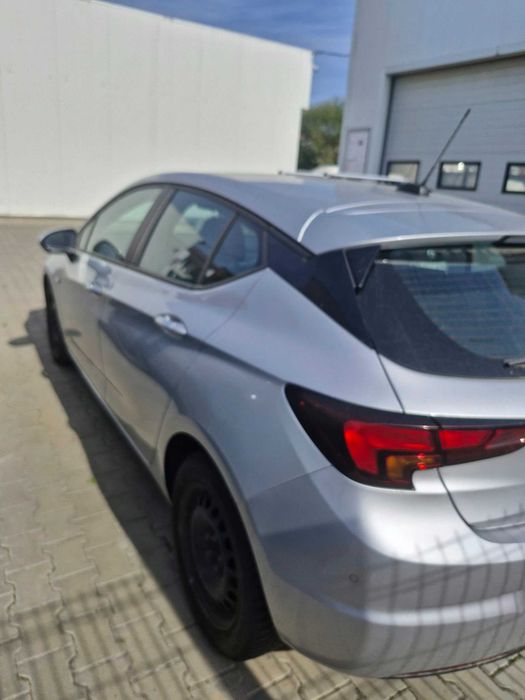 OPEL Astra 2020 — imagine 3