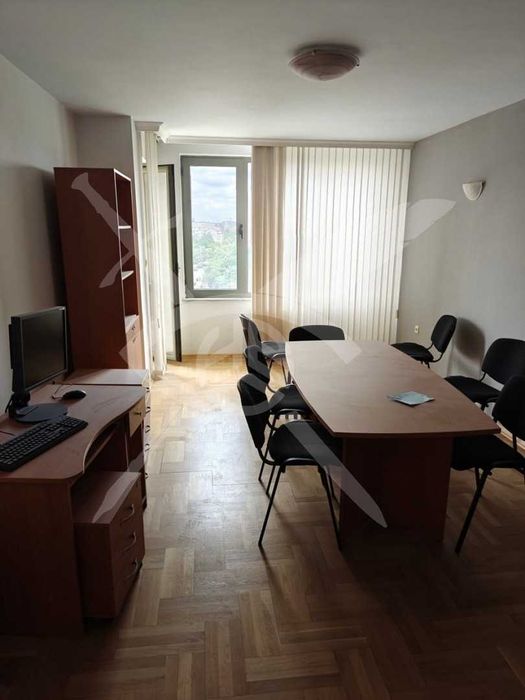 Продава се Тристаен апартамент в София, Стрелбище - 90 кв.м за 3300 €/кв.м - Снимка #3