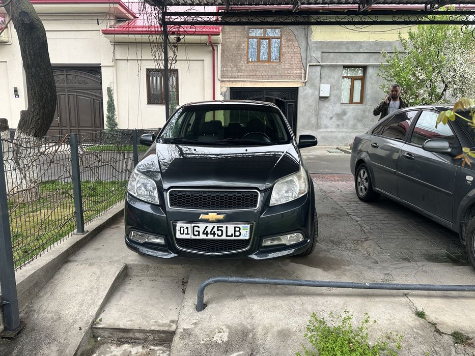 Продается Нексия3 сотилади.