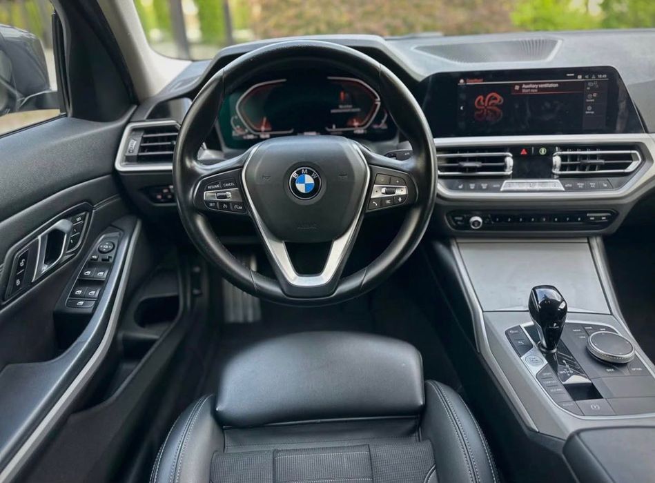 BMW 3 Series 2022 — imagine 5