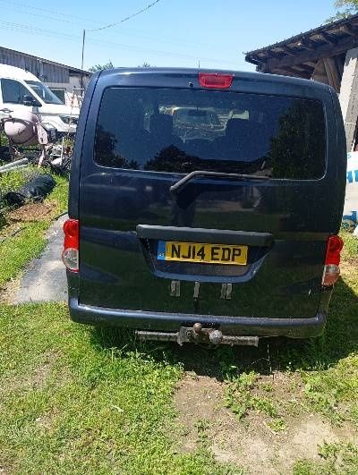 Нисан НВ200 Nissan NV200 десен волан