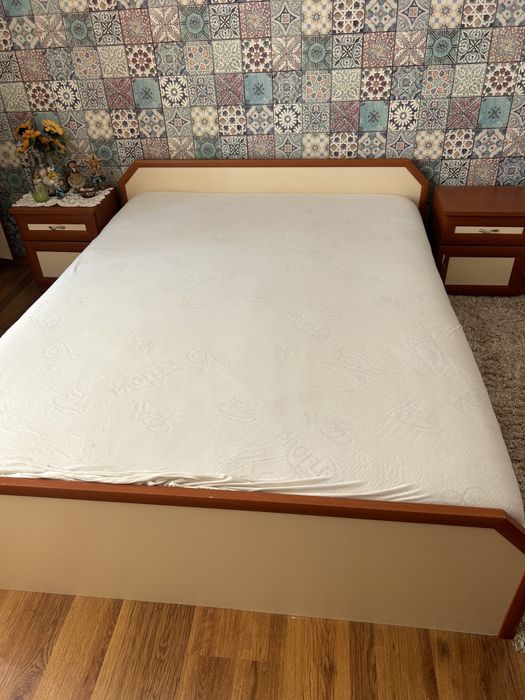 Спално обзавеждане +матрак