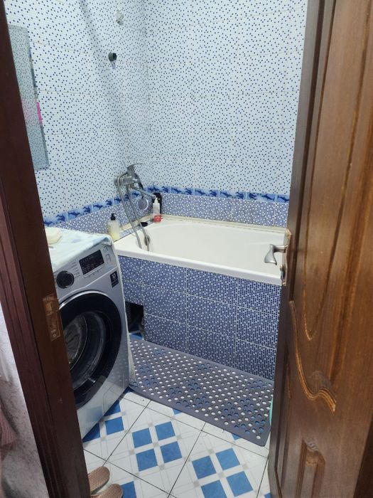 2 xonalik uy metro yonida