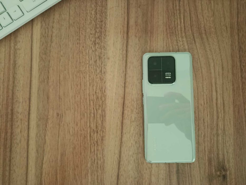 Xiaomi 13 pro (8/128) 2 Sim karta