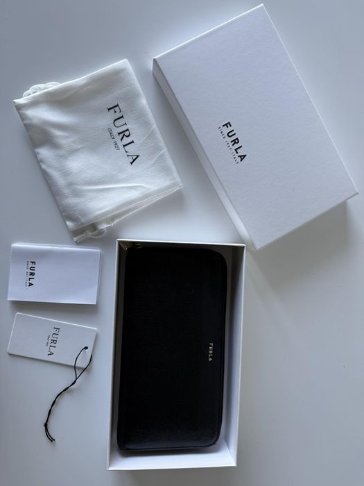 Портфейл furla черен