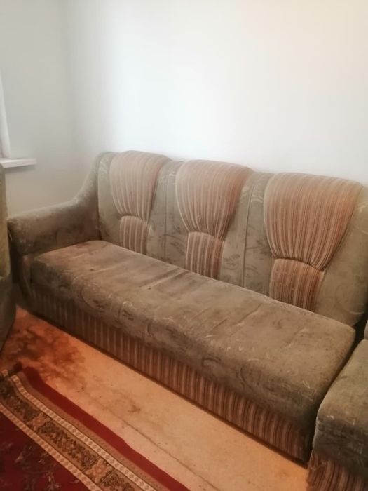 Продам хороший диван
