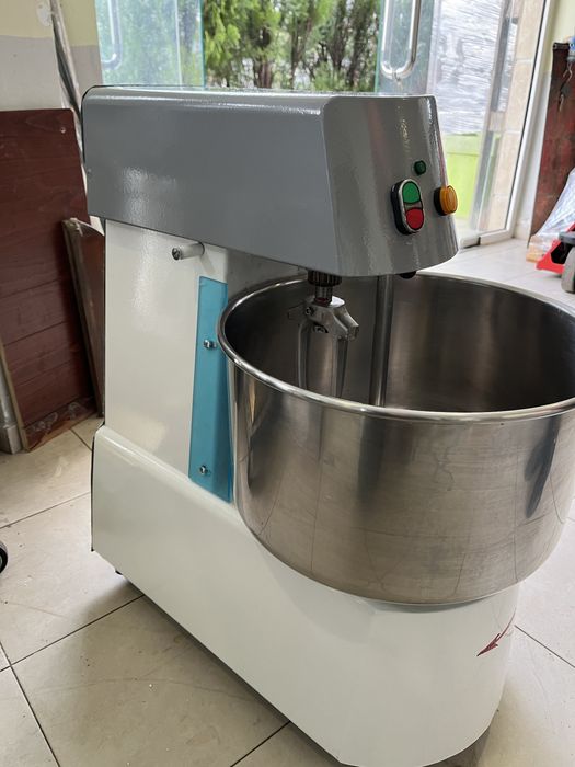 Тестобъркачка професионална