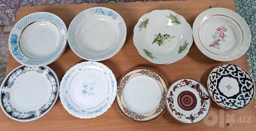 Тарелки фарфоровые продам срочно