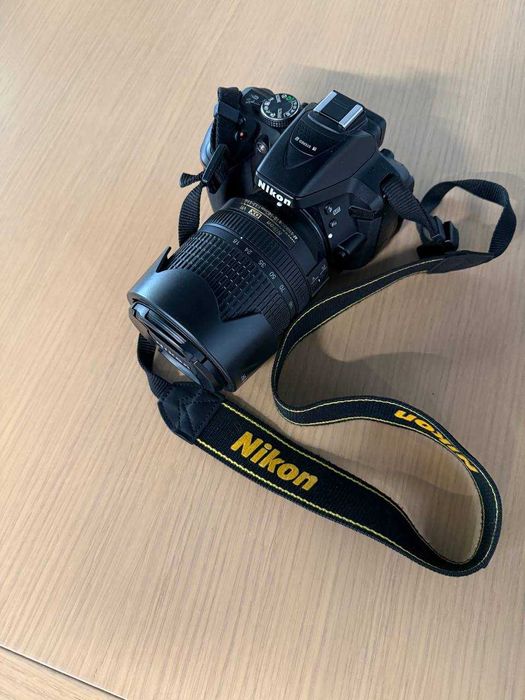 Продам  Nikon D5300 Kit 18-140 VR
