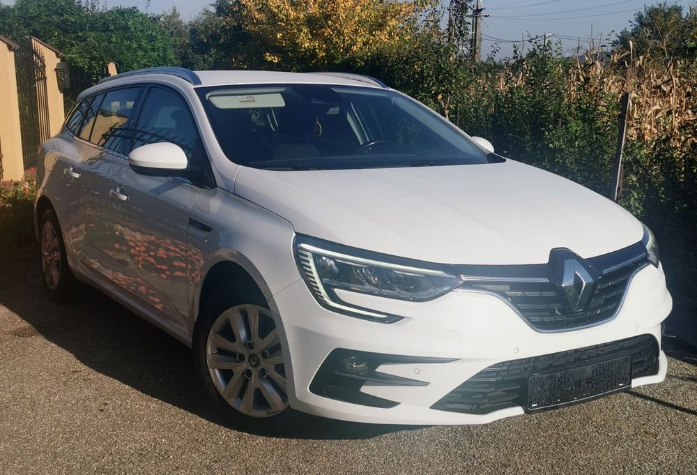 RENAULT Megane 2020 — imagine 2