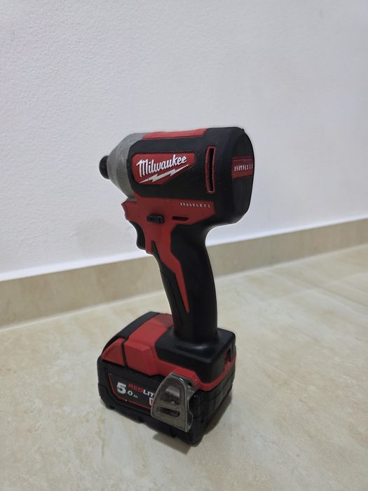 Pistol impact biți milwakee M18 CBLID