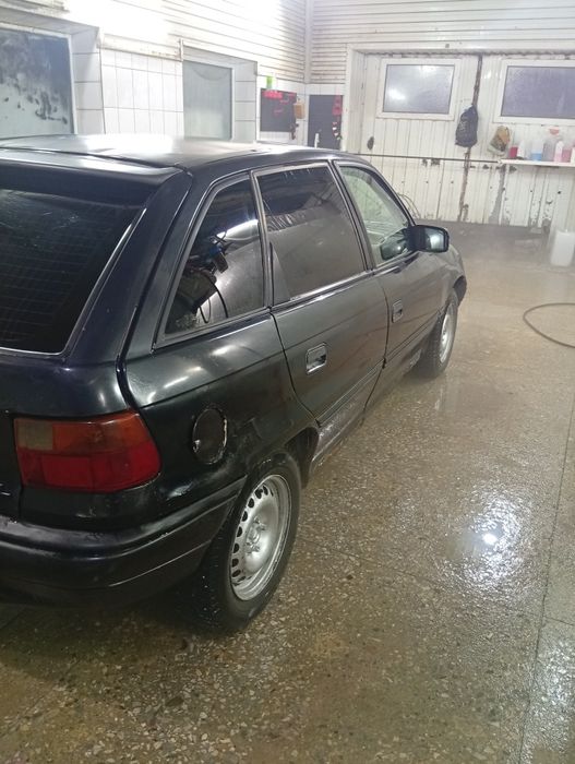 Опель астра продаю