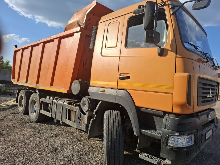 Продам МАЗ самосвал.