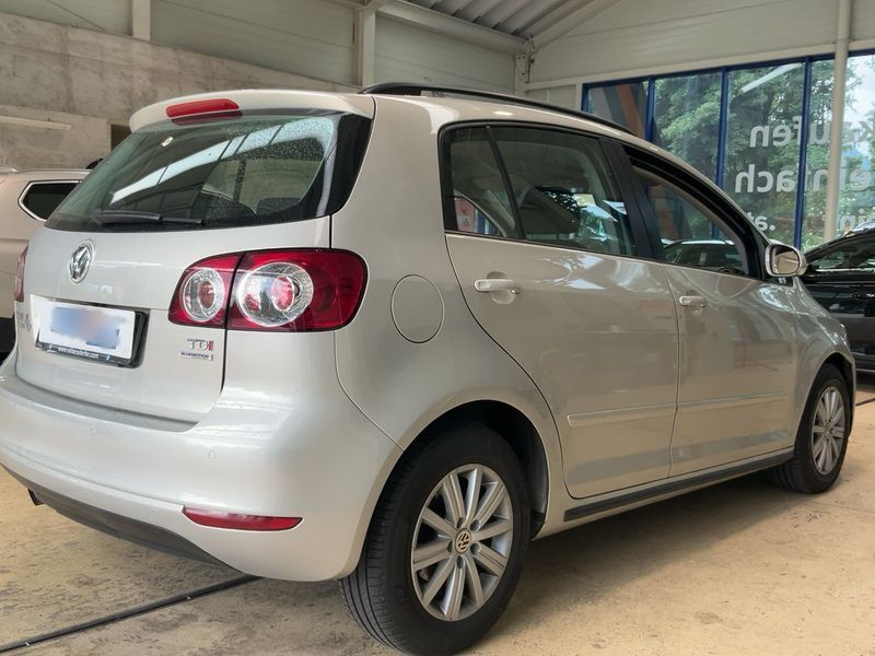 Volkswagen Golf VI Plus 1.6 TDI Rabbit BlueMotion Tech 2013