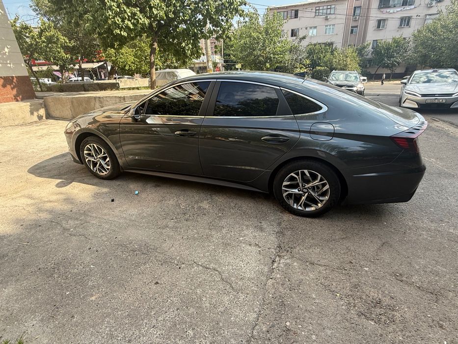 Hyundai Sonata 2.0