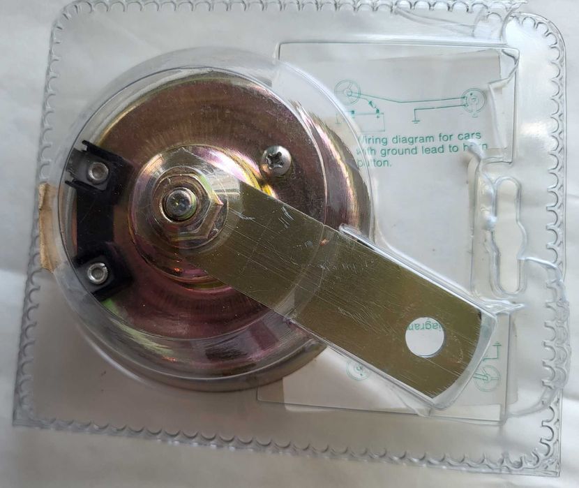 Немски ремък BOSH  авариен триъгълник алармa крушки