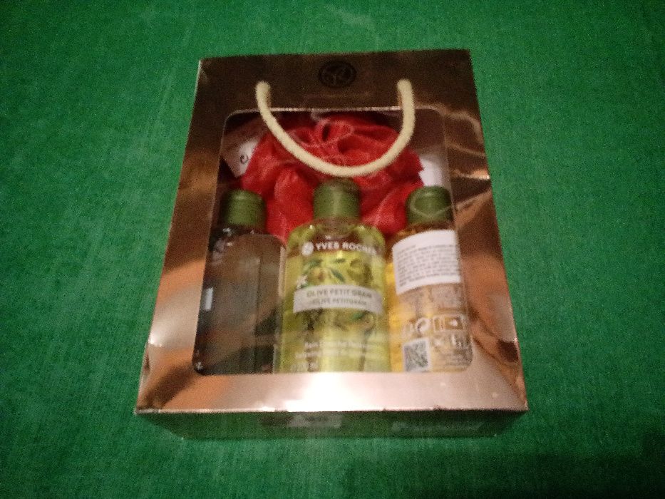 Caseta cadou Yves Rocher-Olive Petit Grain