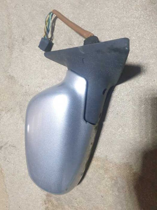 Зеркало боковое Subaru Forester SG5 2002