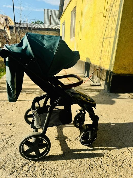 Детская коляска.