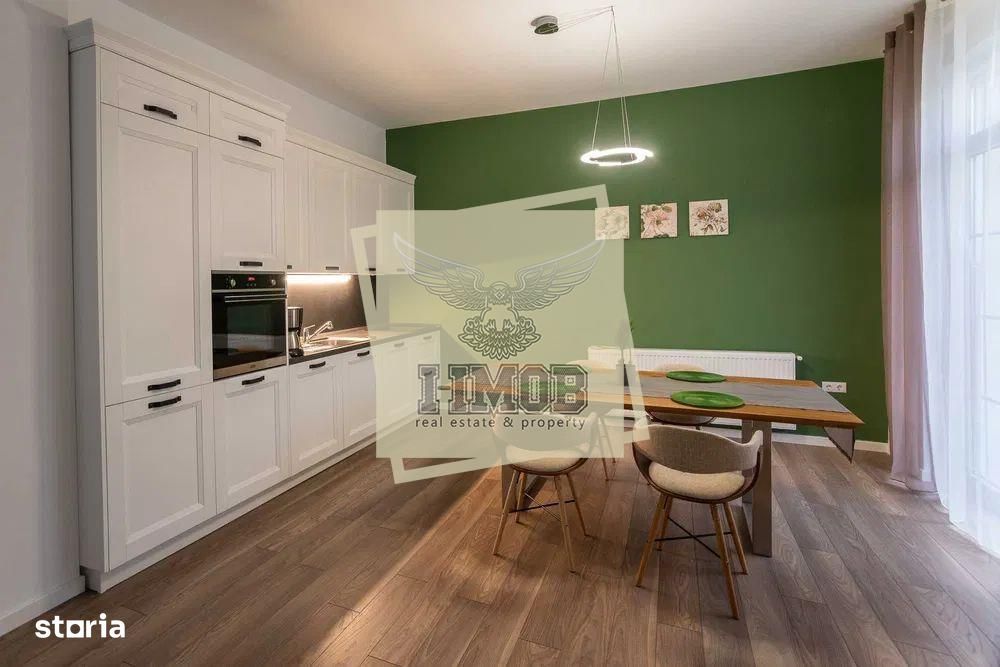 Apartament de LUX 3 camere si curte Parcul Sub Arini