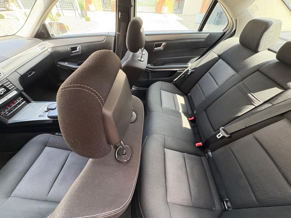 Mercedes E300 BlueTEC W212 Facelift, motorizare 3.0 V6 diesel, 231 CP, an 2013