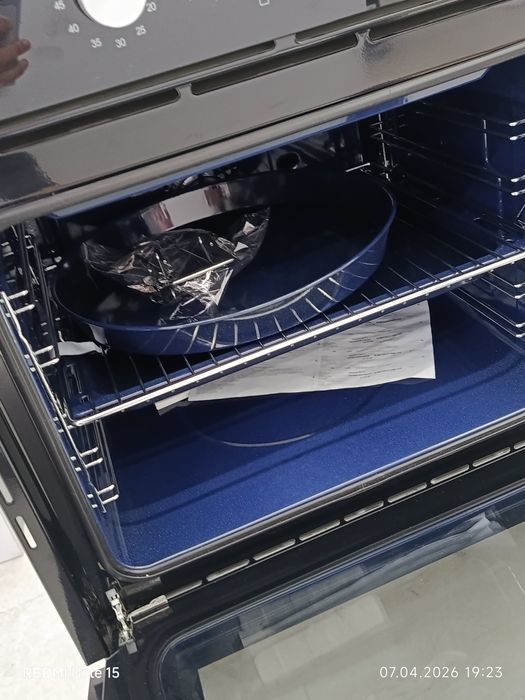 Встраемый духовой шкаф