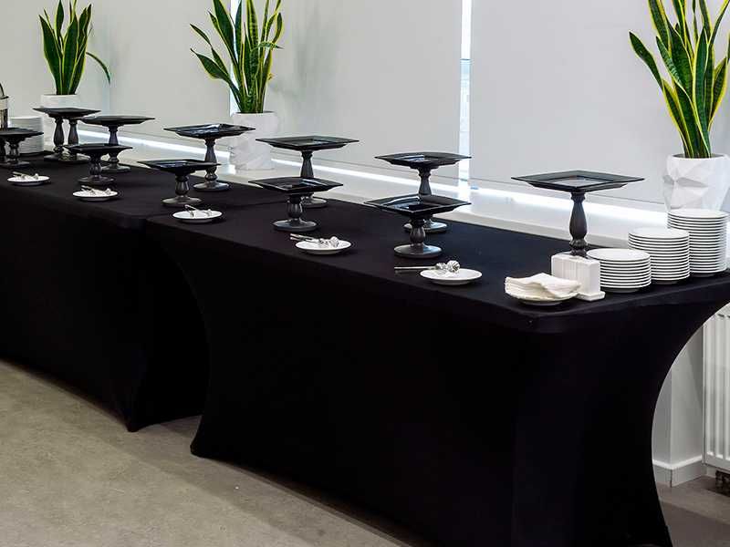 Столы, стулья в аренду