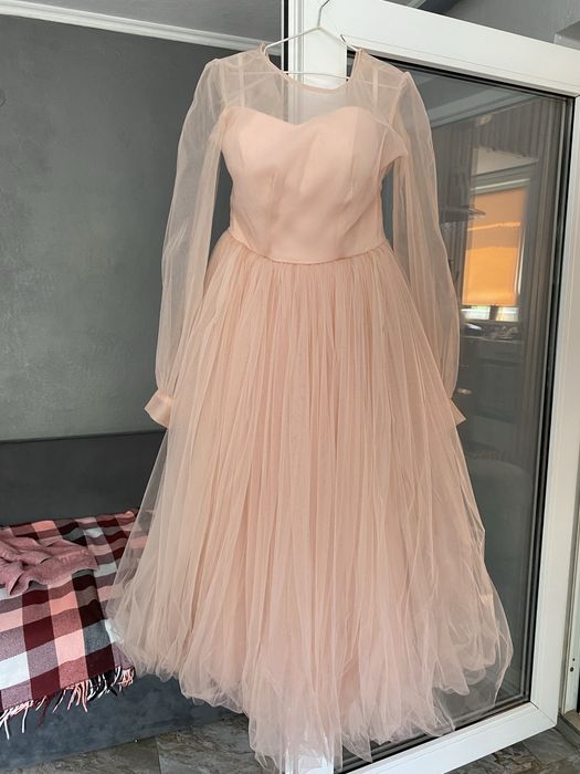 Платье на мероприятие, праздничное