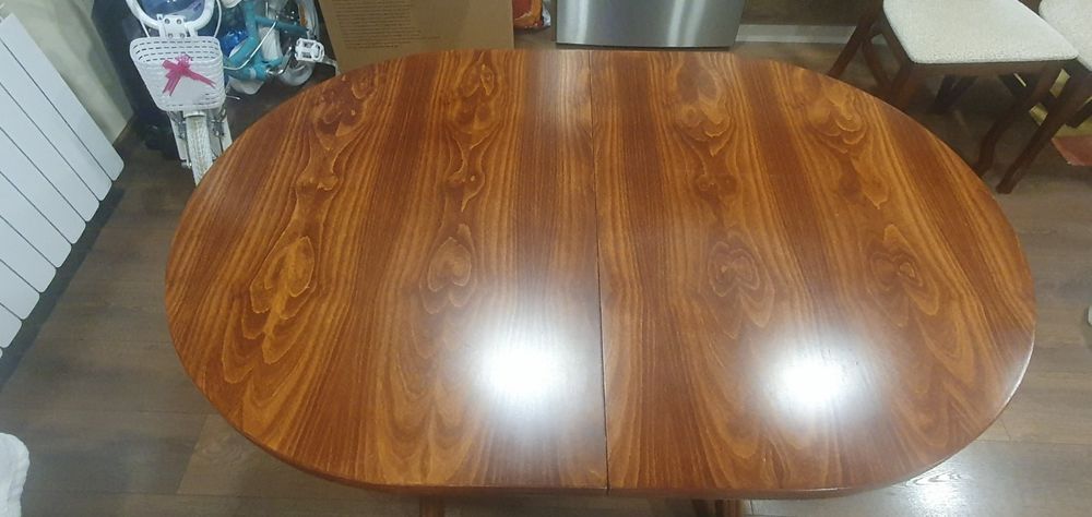 Маса + 4 стола  цена до 30 януари