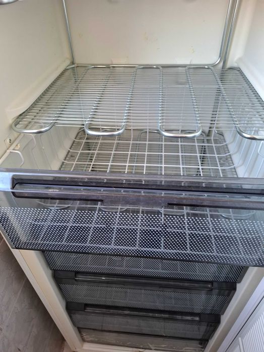 Фризер Siltal 7 чекмеджета работещ перфектно